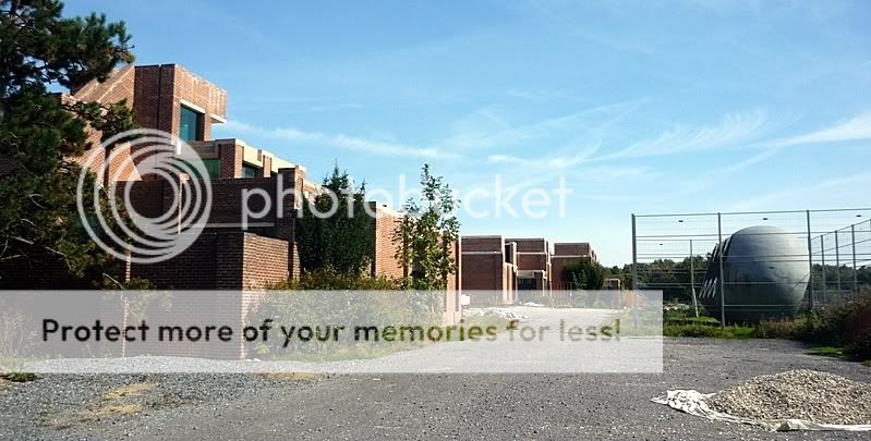 http://i537.photobucket.com/albums/ff333/micou_/P1010055.jpg?t=1222517134