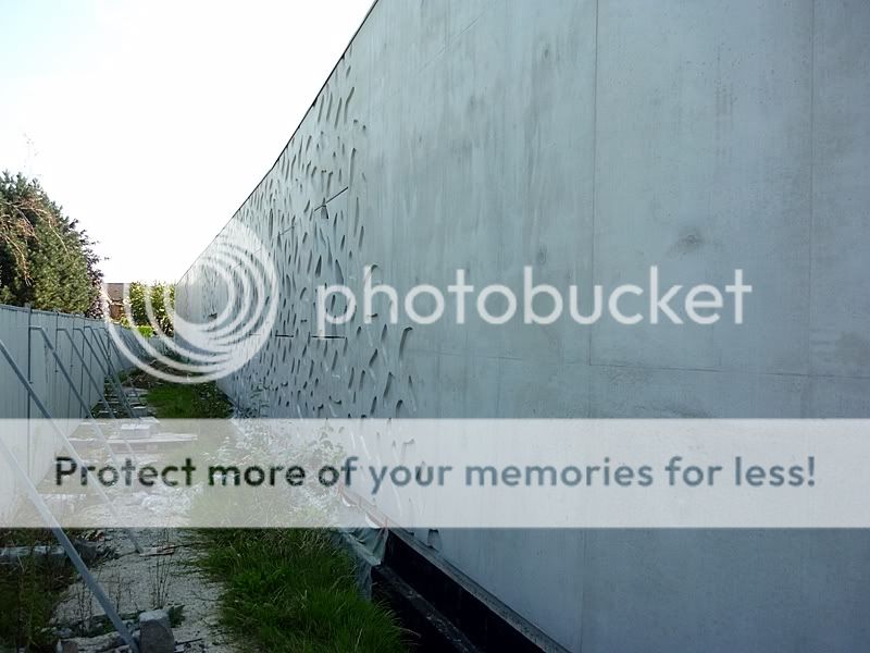 http://i537.photobucket.com/albums/ff333/micou_/P1010064.jpg?t=1222517995