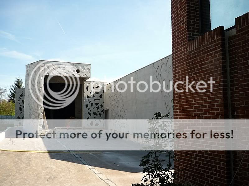 http://i537.photobucket.com/albums/ff333/micou_/P1010074.jpg?t=1222517209