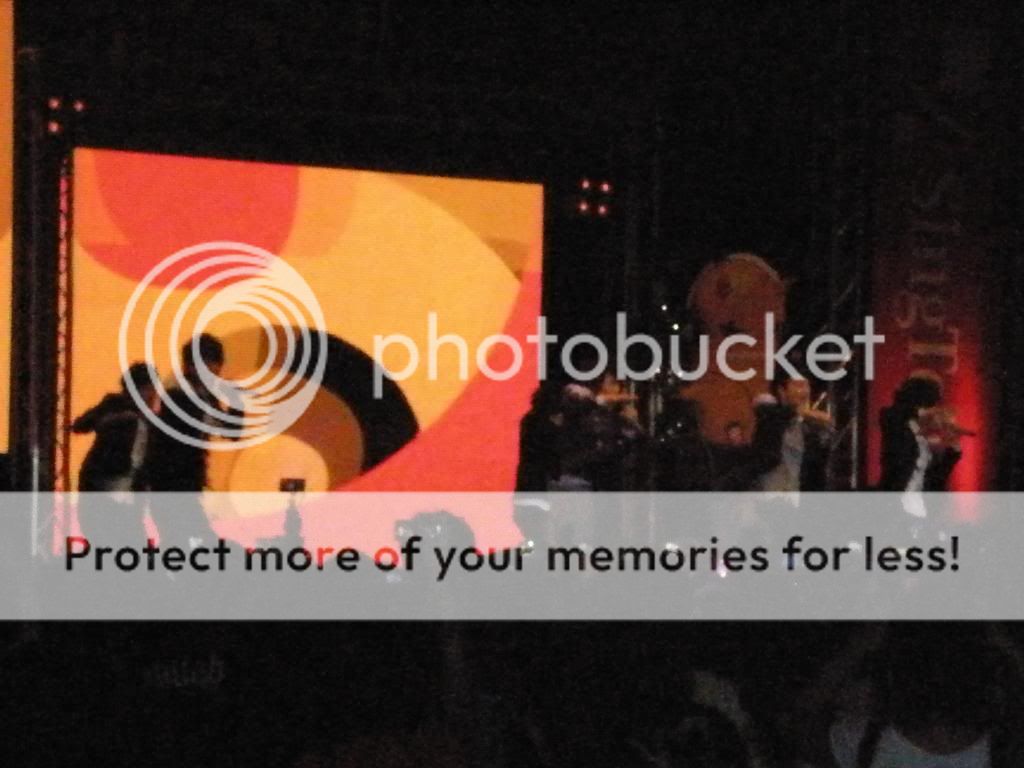 Photobucket - Video and Image Hosting