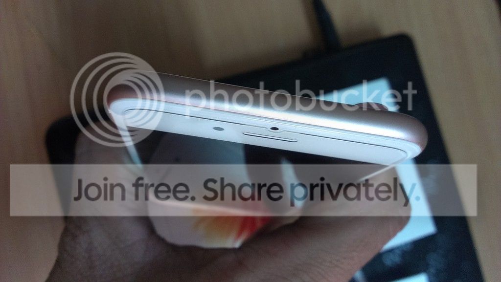 Bán iphone 6s 16g màu Rose new 99,99%, fullbox, hàng tgdđ bh den t12/2016. Giá 15tr - 2