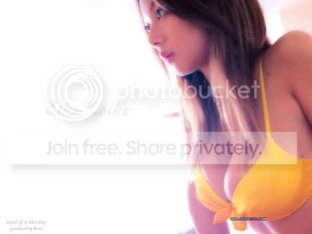 Bikini_Girls_35.jpg